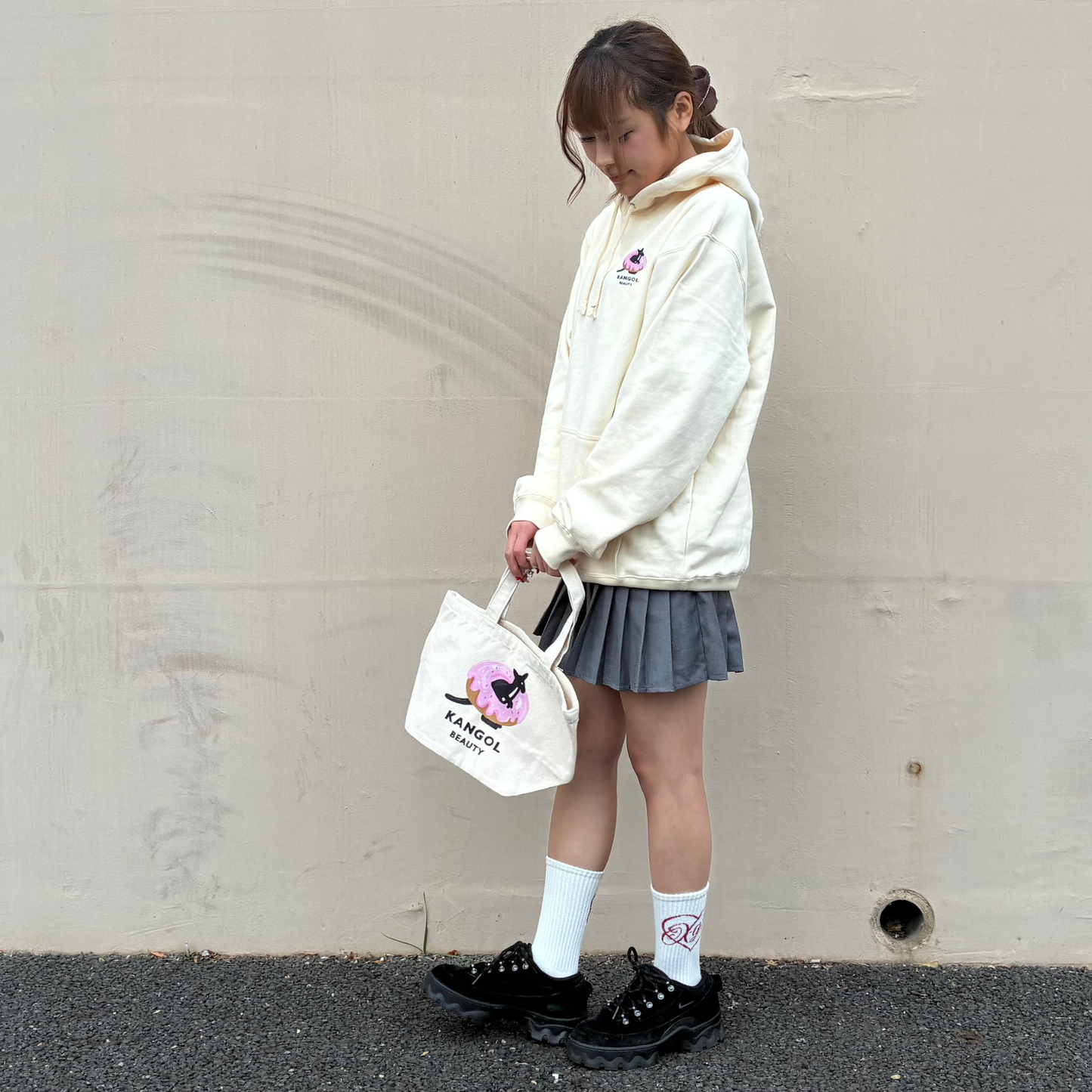 食の変態 × KBコラボ/パーカー+ヘアバームセット