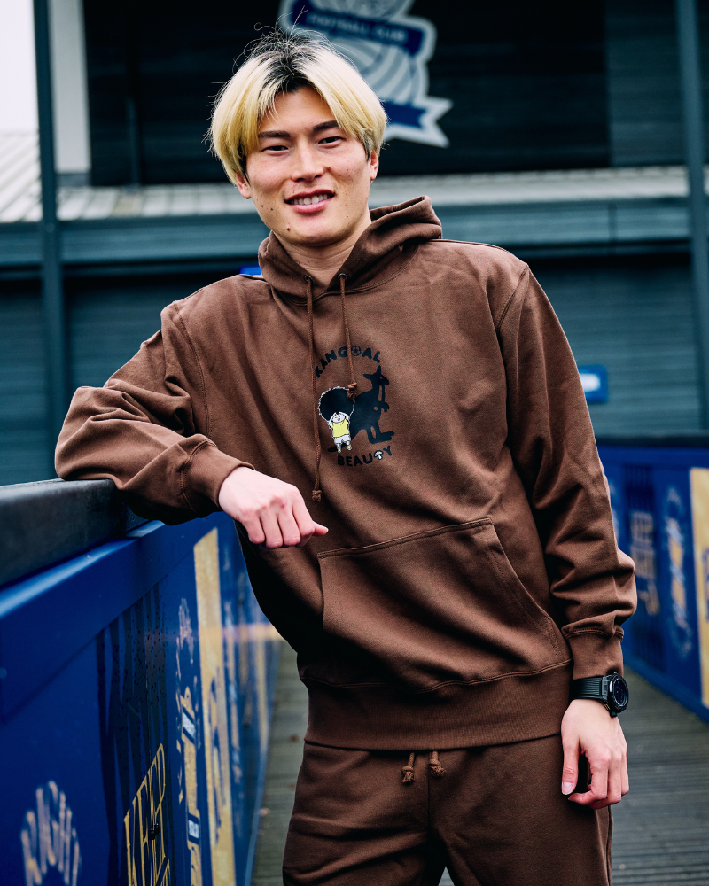 古橋亨梧×KB 推しコーディネートセット(99名様限定直筆サイン入りブロマイド付き）