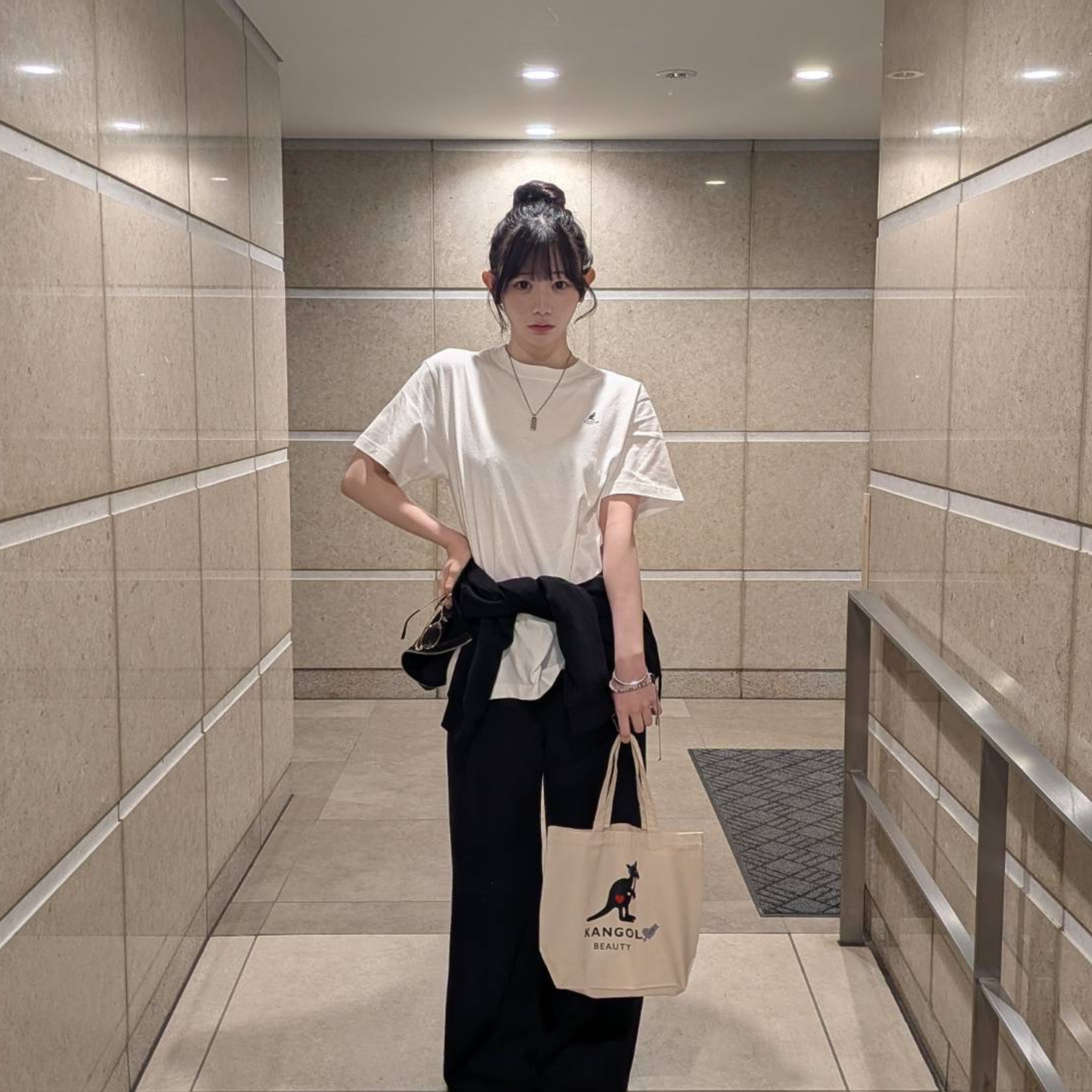 秋山みづき× KBコラボ/ Tシャツ ＋ヘアバームセット