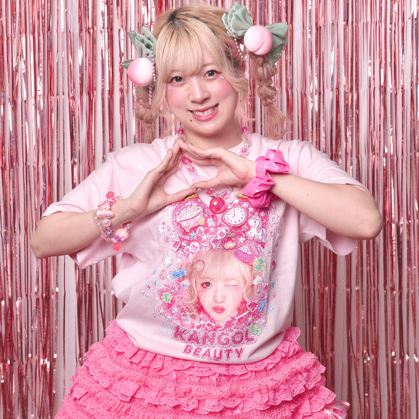 まるもももか🍑🐷 × KB コンプリートセット（限定アクリルキーホルダー付き）