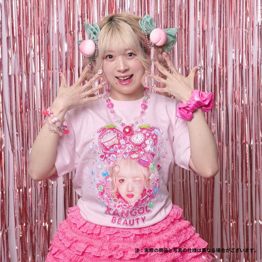 まるもももか🍑🐷 × KBコラボ/Tシャツ（オリジナルステッカー付き）