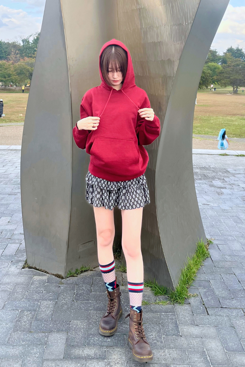 三白 × KB パーカー