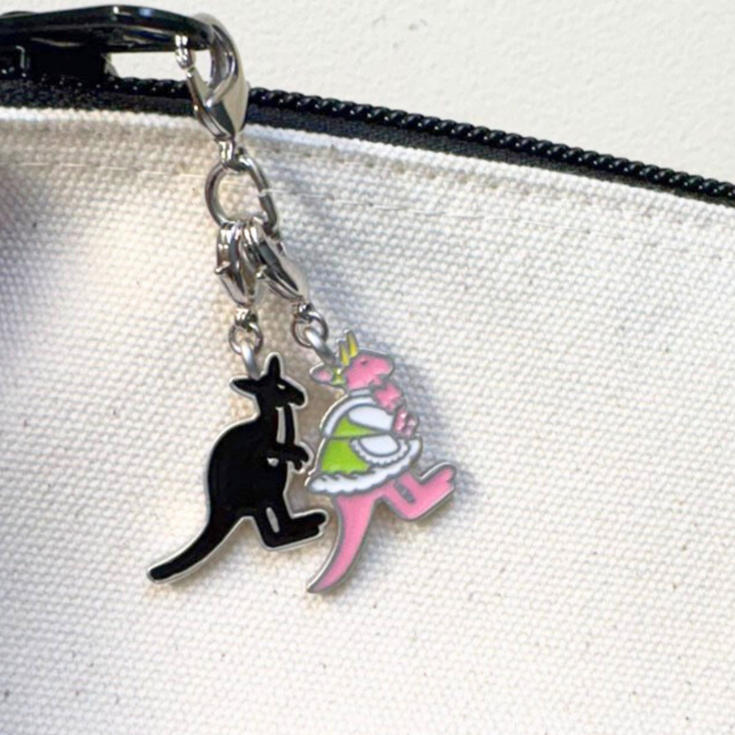 三枝りん × KB ポーチ